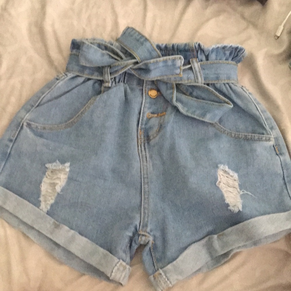 Adjustable shorts